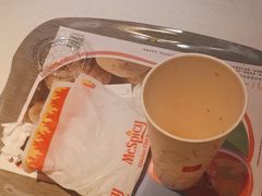 -麦当劳(鄂尔多斯机场店)