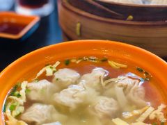 小馄饨-大龙汤包