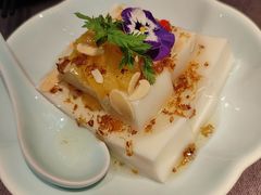 杏仁豆腐-羲和雅苑•北京烤鸭(乐园道万象城店)