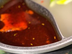 鸳鸯锅-老灶堂文创火锅(文艺路店)