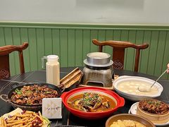 -鱼头泡饭·湖北菜·非物质文化遗产(岳家嘴总店)