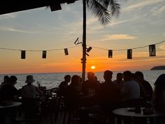 -Sunset Bar(丹绒亚路香格里拉店)