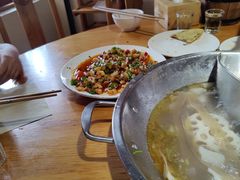 -大众跷脚牛肉馆·非遗传承单位(峨眉山店)