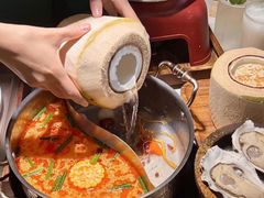 -椰子湾·海南火锅·糟粕醋·椰子鸡(正大广场店)