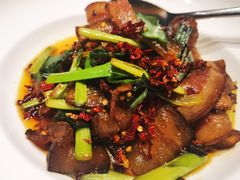 青椒炒腊肉-君庭中餐馆(华强路店)