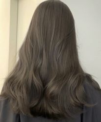 -安蒂护肤造型