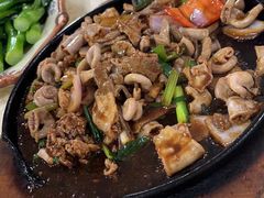 -标记美食新鲜猪杂(兴南大道店)