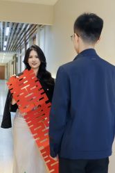 -红馆妆造(中央大街店)