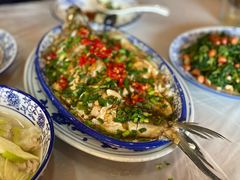 清蒸白水鱼-邱记私房菜·十八年本地菜