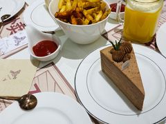 -娜娜家•Nana’s restaurant (爱琴海店)