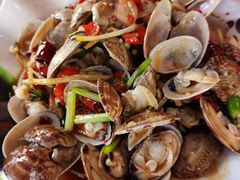 -阿浪海鲜连锁加工店(B栋2排1号火车头店)