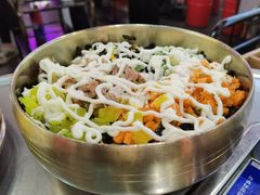 金枪鱼拌饭-玄希浪漫厨房·韩料烤肉(湖滨银泰in77店)