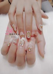 -隅日式美甲美睫專門店