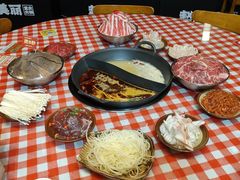 -赵美丽·重庆社区火锅·直营店(火车东站·中豪国际店)