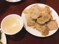炸灌肠-玫瑰红烤羊排(北新桥三条店)