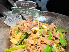 -费大厨辣椒炒肉(黄兴中心广场店)