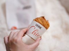 -VERIE BAKEHOUSE