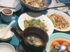 -呷湘厨·鱼汤捞饭·剁椒鱼头·湘菜(国家会展中心店)