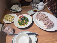 -贯贯吉·清真餐厅(浙江中路店)