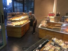 面包甜点陈列柜-多乐之日(华贸天地店)