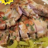 酸菜+鸡扒[加油][加油]没想到会这么好吃！！
