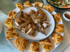 面包鸡-东江海鲜酒家(艺都分店)