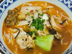 -蒙自源米线大王(信利城市广场店)