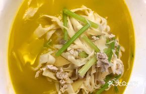 Chicken Stock Glutinous Rice Bamboo Shoots