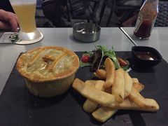 -Hooley's活利仕西餐厅(珠江新城店)
