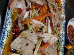 -乐山食古香跷脚牛肉