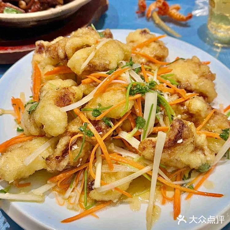 东北朋友推荐正宗东北菜！量大实惠排队也要来吃