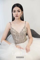 -Lady  Jane高端婚纱礼服馆