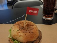 -必胜客(欢乐颂店)