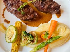 -塞纳河法国餐厅(意式风情街店)