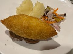 基辅鸡卷-老井俄式餐厅