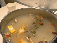 广式鲜鸡打边炉-煲王粤菜餐厅(中侨中心店)