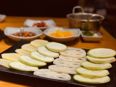 -唯成•韩国炭火烤肉 유성고기