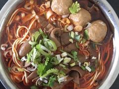 -薛记襄阳香辣牛肉面(平安路店)