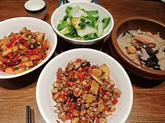 -八碗湘长沙市井菜(坡子街店)