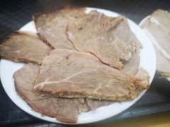 -马德元纯汤牛肉面(太奥广场店)