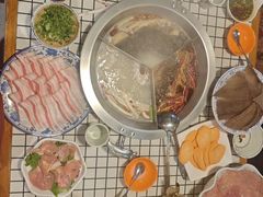 -山悦里 山野·鲜火锅(罗斯福广场店)