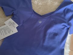 -lululemon(比斯特购物村店)
