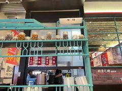 -肥汁米蘭香港米线(长宁来福士店)