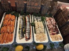 -云端西餐厅(南宁龙光那莲豪华精选酒店)