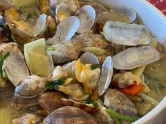 -侬佳蒸菜馆(听潮店)