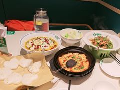 -绿草地·湘菜(7mall店)