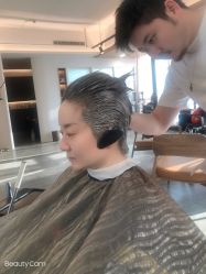-C-18 SALON