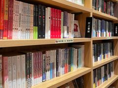 -百新书局(尚悦湾店)