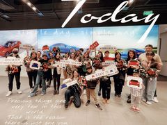 -TESLA 特斯拉(上海太古汇体验店)