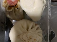 -白玉兰食品(中山公园龙之梦店)